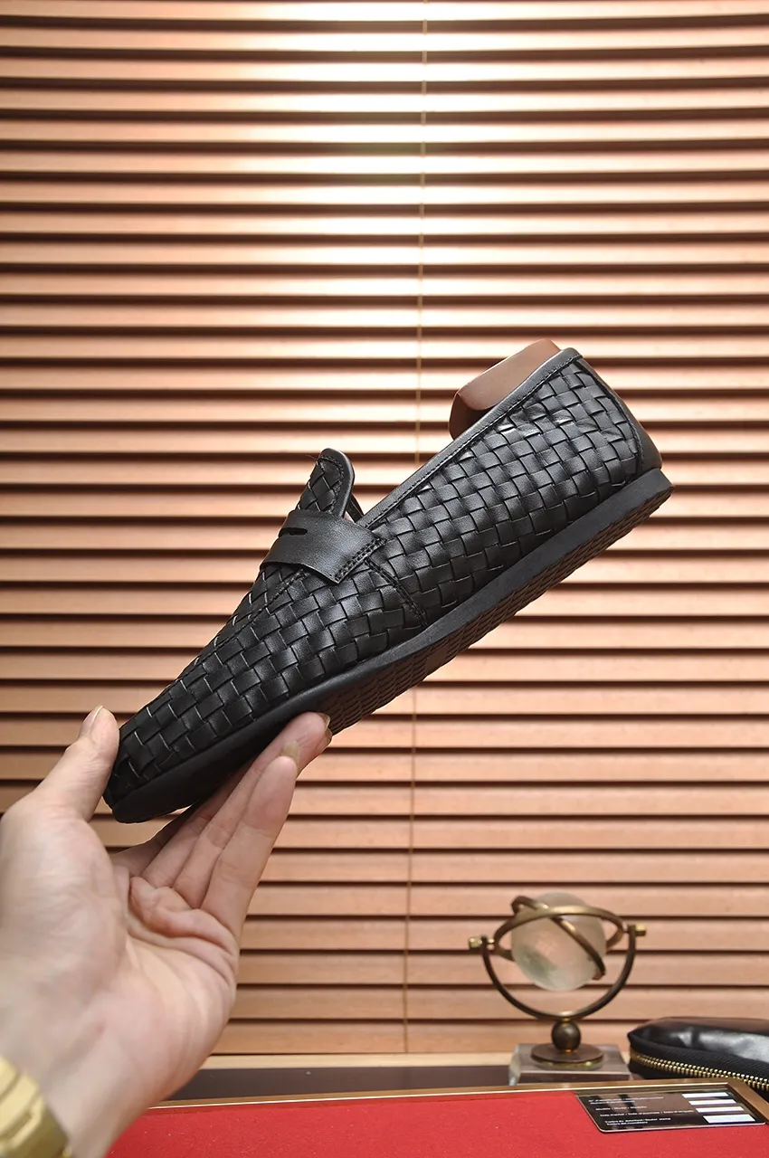 Men's shoes 💰460💶 [Botteg Venetta (BV)] (wallet shoes) exclusive new model official website new model The upper is made of high-quality top calfskin. Delicate feel and flowing luxurious texture. Tailored for refined men to create a noble aura. Delicate and regular Mark hand stitching. Smooth lines. Full sheepskin lining, comfortable to wash sweat. 38-44
